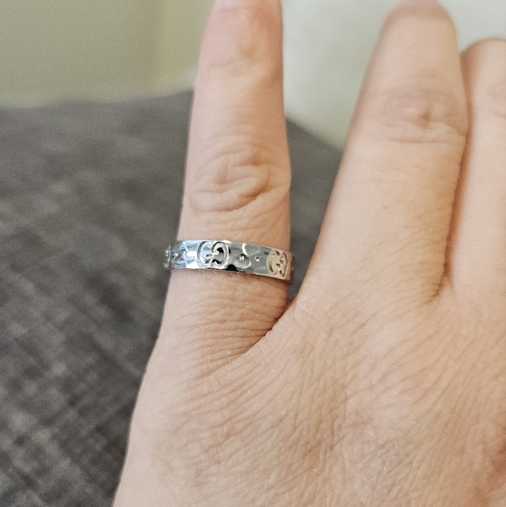 Authentic Gucci 18k white gold ring size 6 - Picture 5 of 13